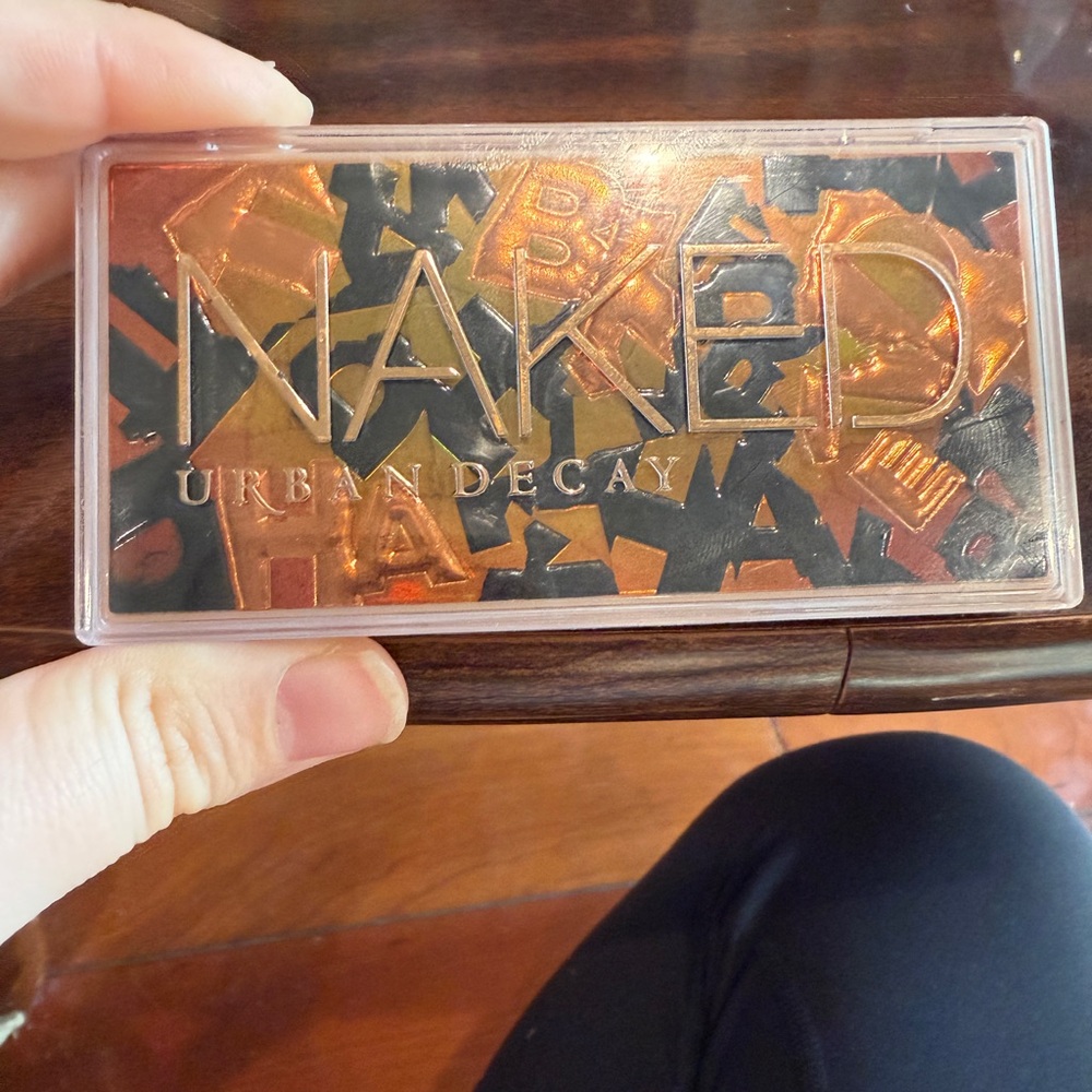 Urban Decay Mini Naked Palette in Half Baked